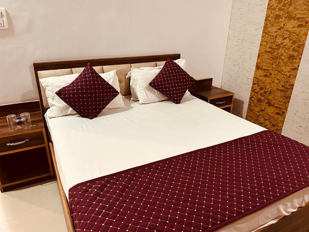 4 U Premium Tapovan Rishikesh Exterior photo